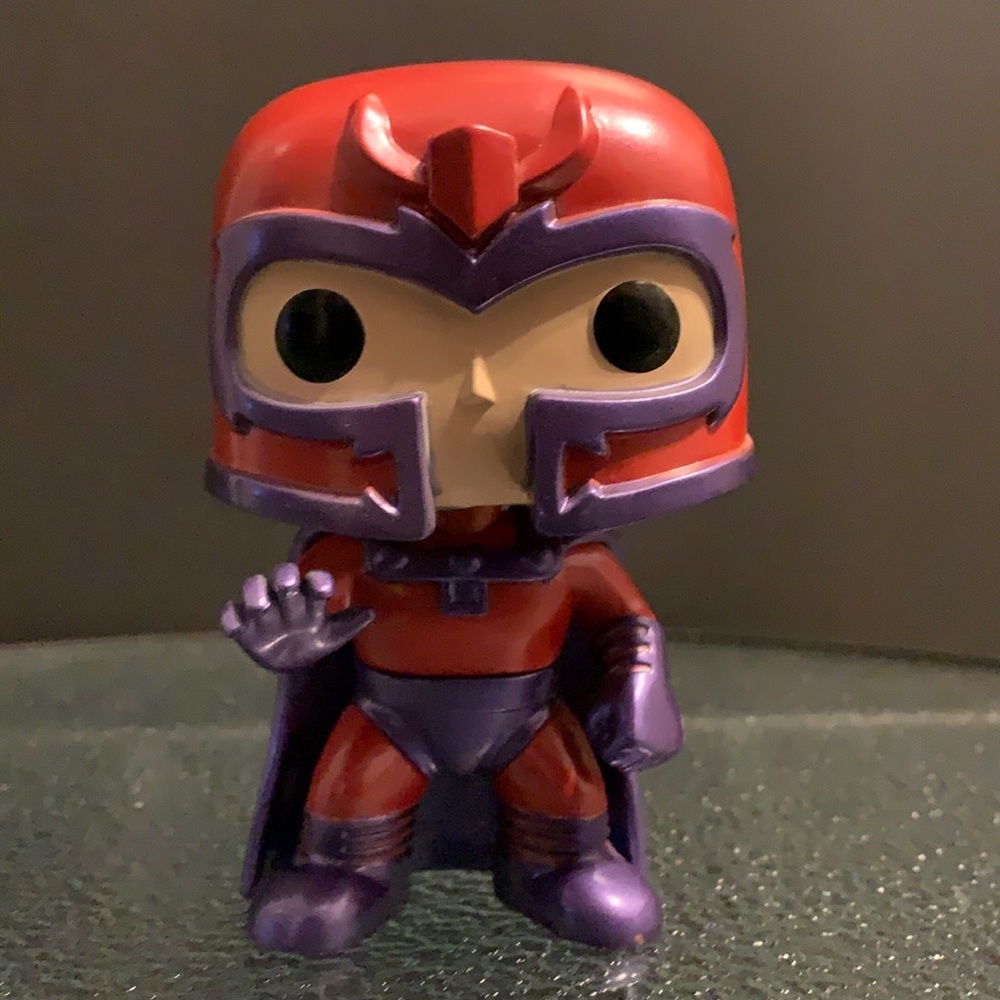 Funko POP Marvel: Classic X-Men - Magneto Bobblehead